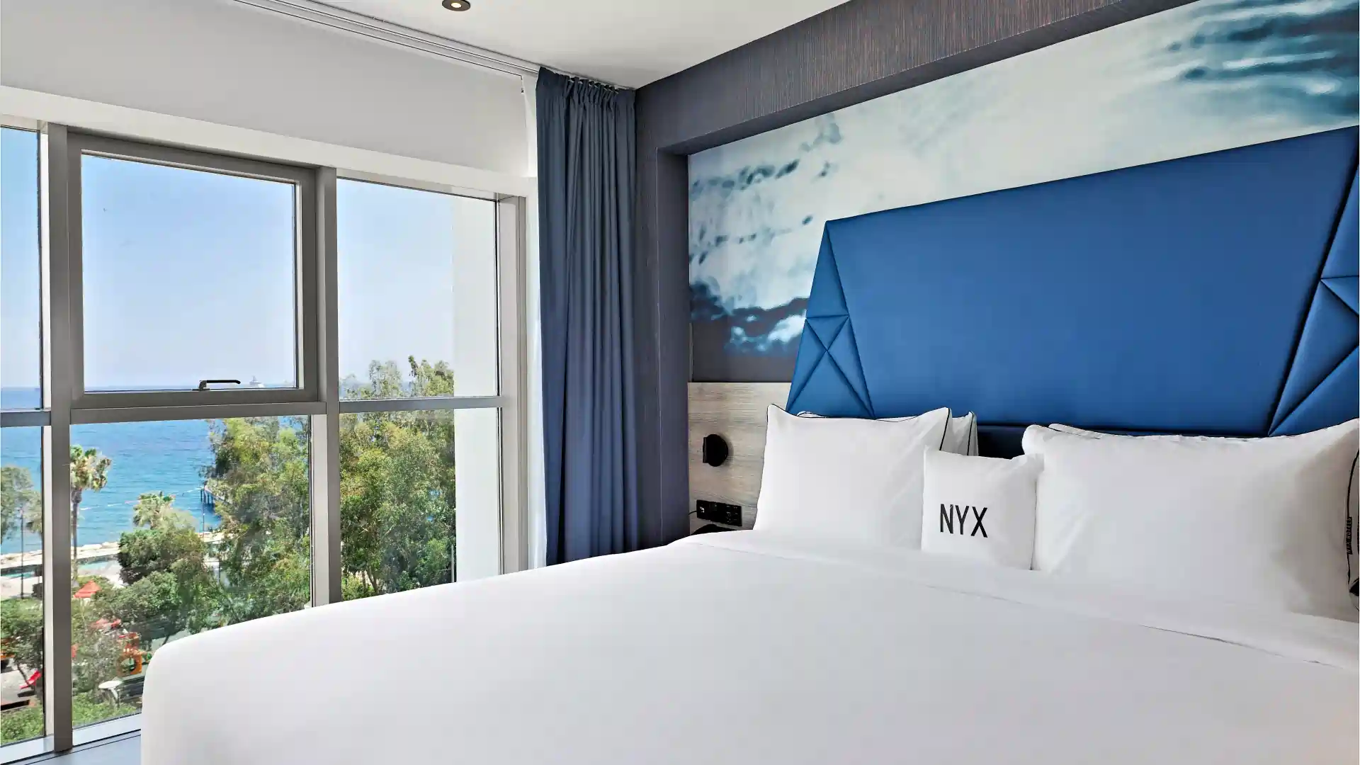 NYX Hotels - photoThumb_3